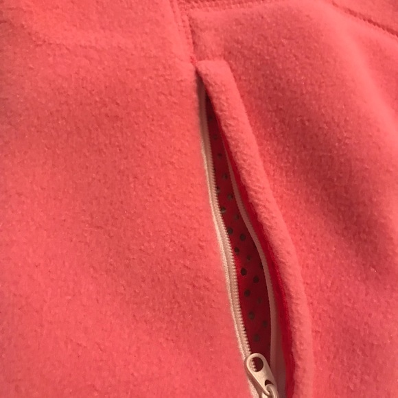 Vineyard Vines reversible vest - Picture 6 of 8